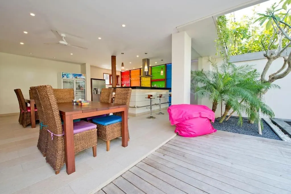Villa True Colors Legian