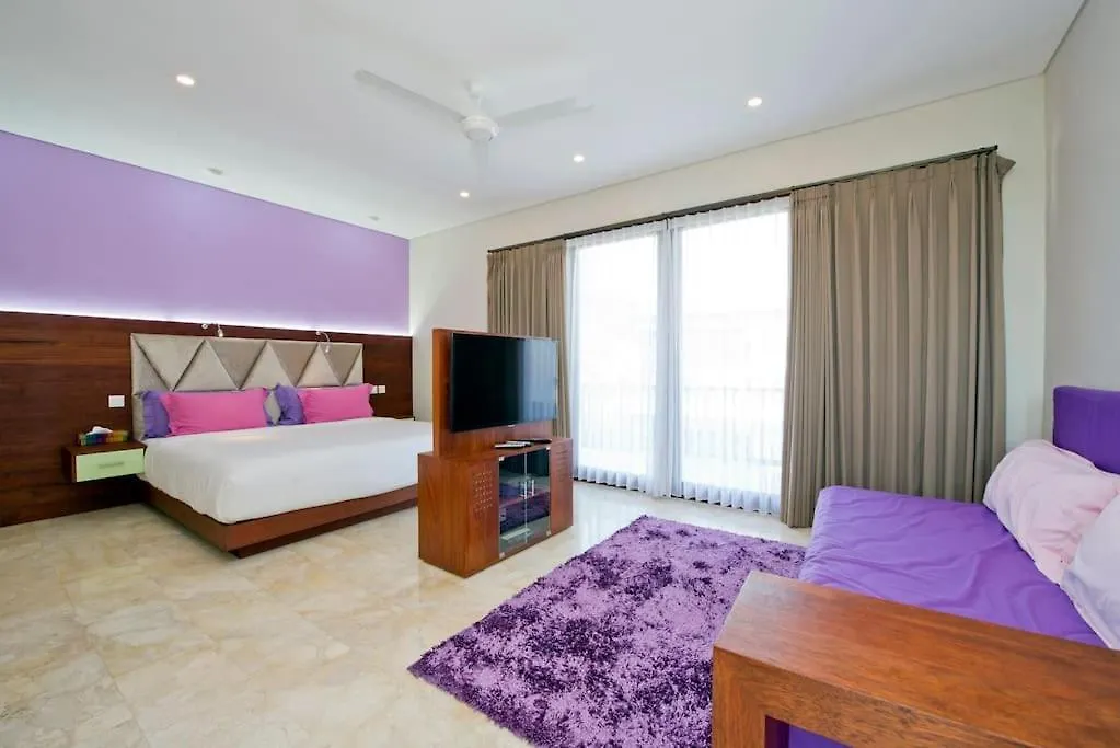 Villa True Colors Legian  Legian (Bali)