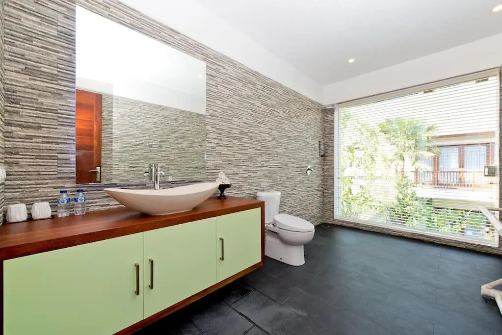 Villa True Colors Legian